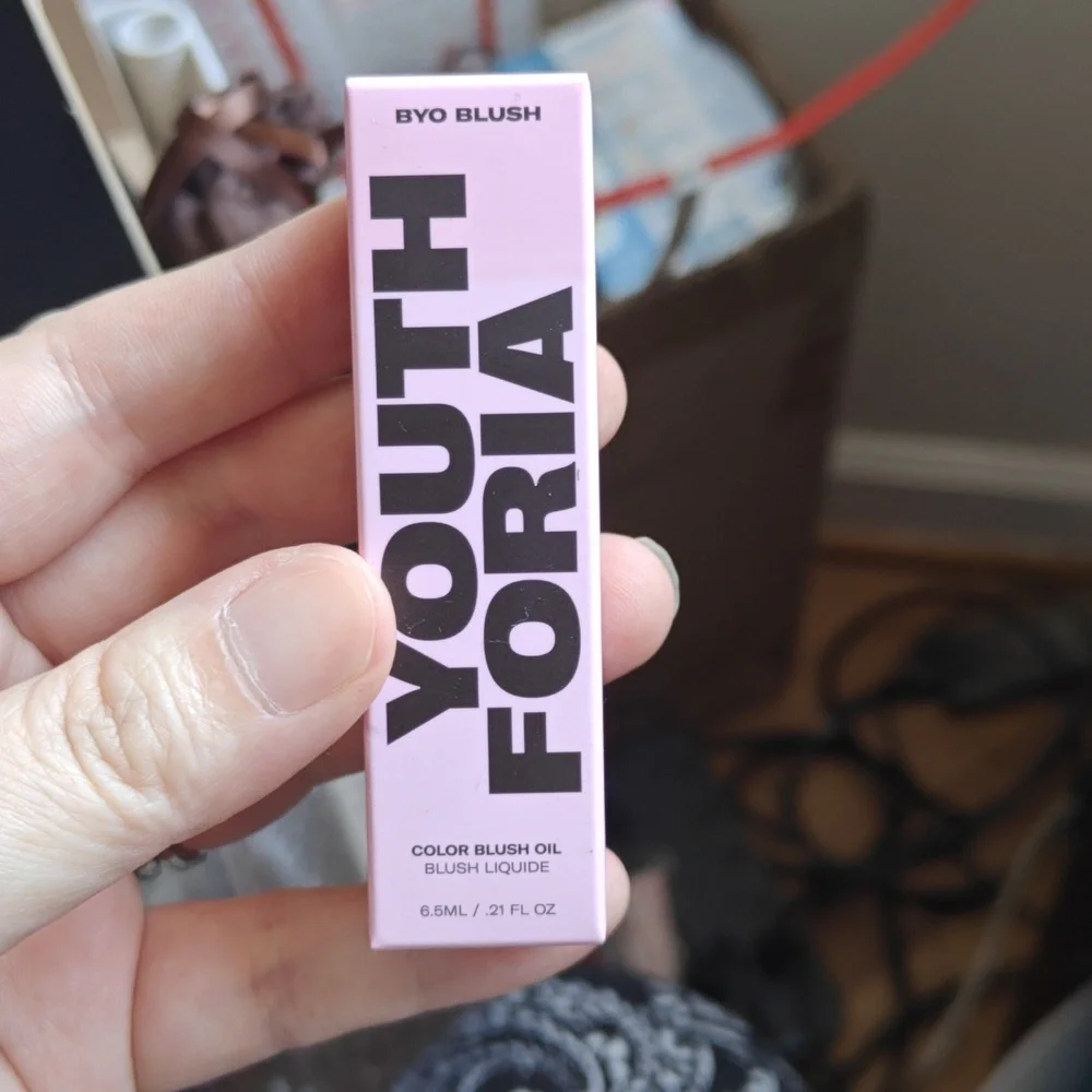 Youthforia Turn the Volume Up Blush oil